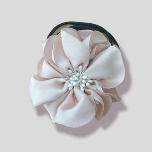 Floral hair tie